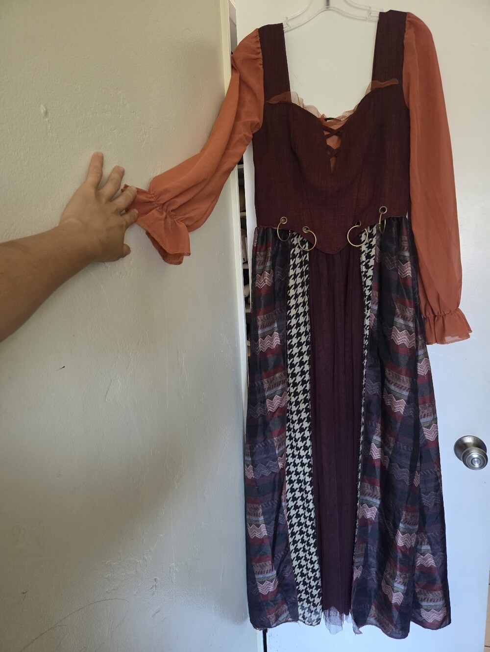 Adult Mary Sanderson Costume - Hocus Pocus